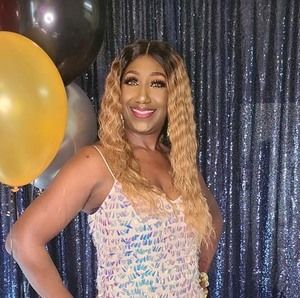 Meet your Posher, Shade